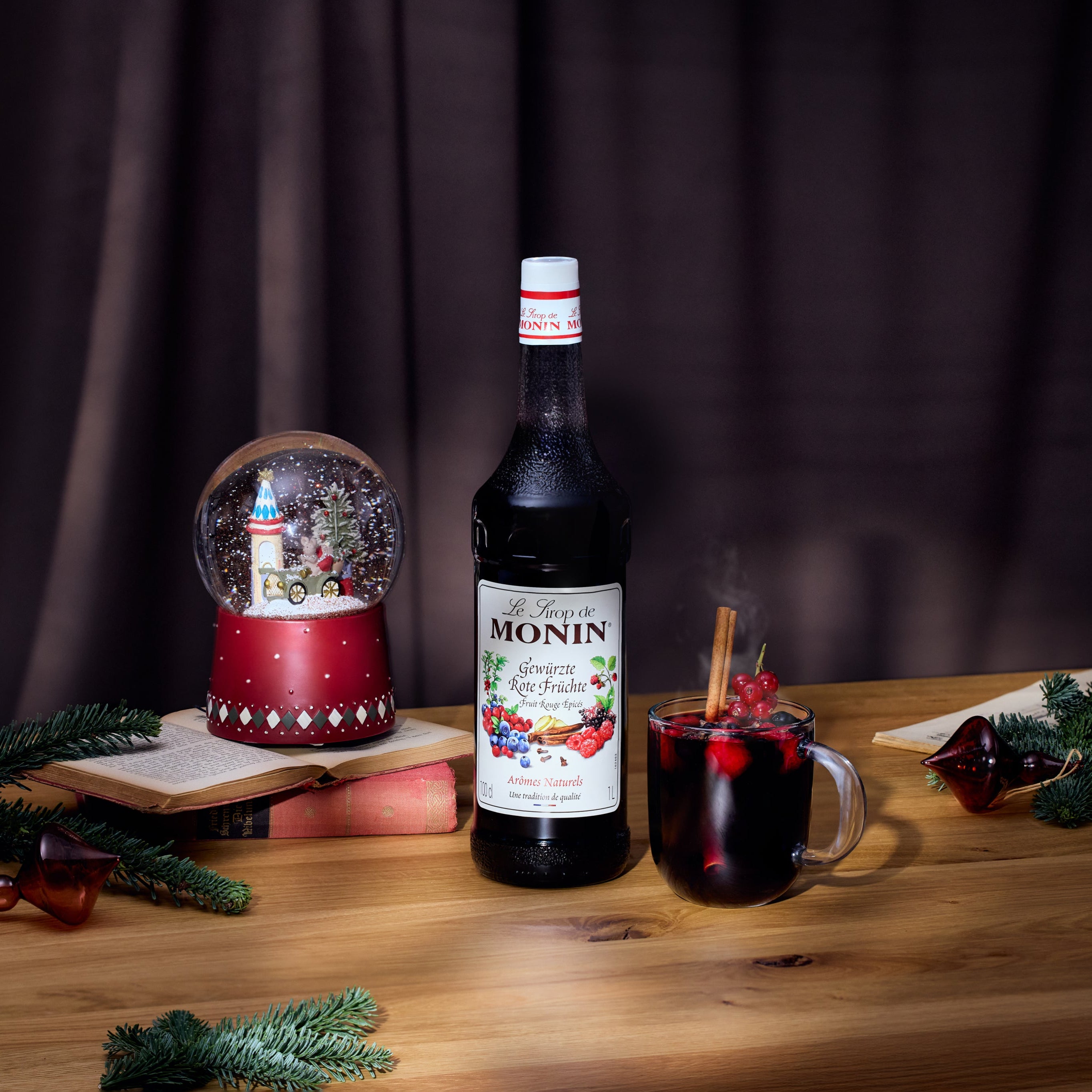 Spiced Red Berries Mulled Wine