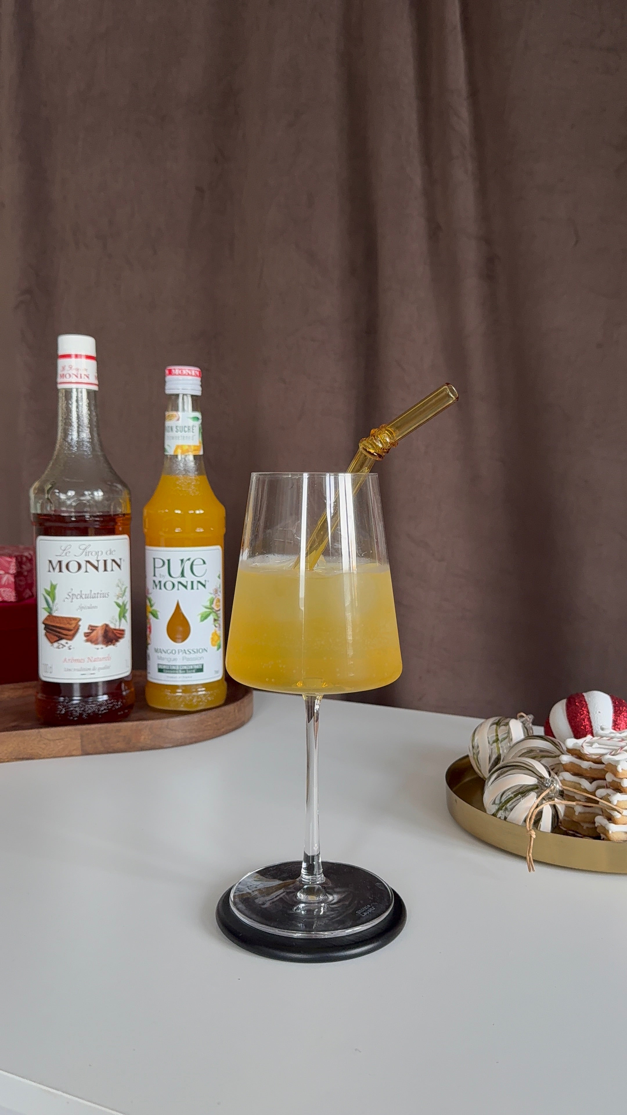 Alkoholfreier Tropical Spritz