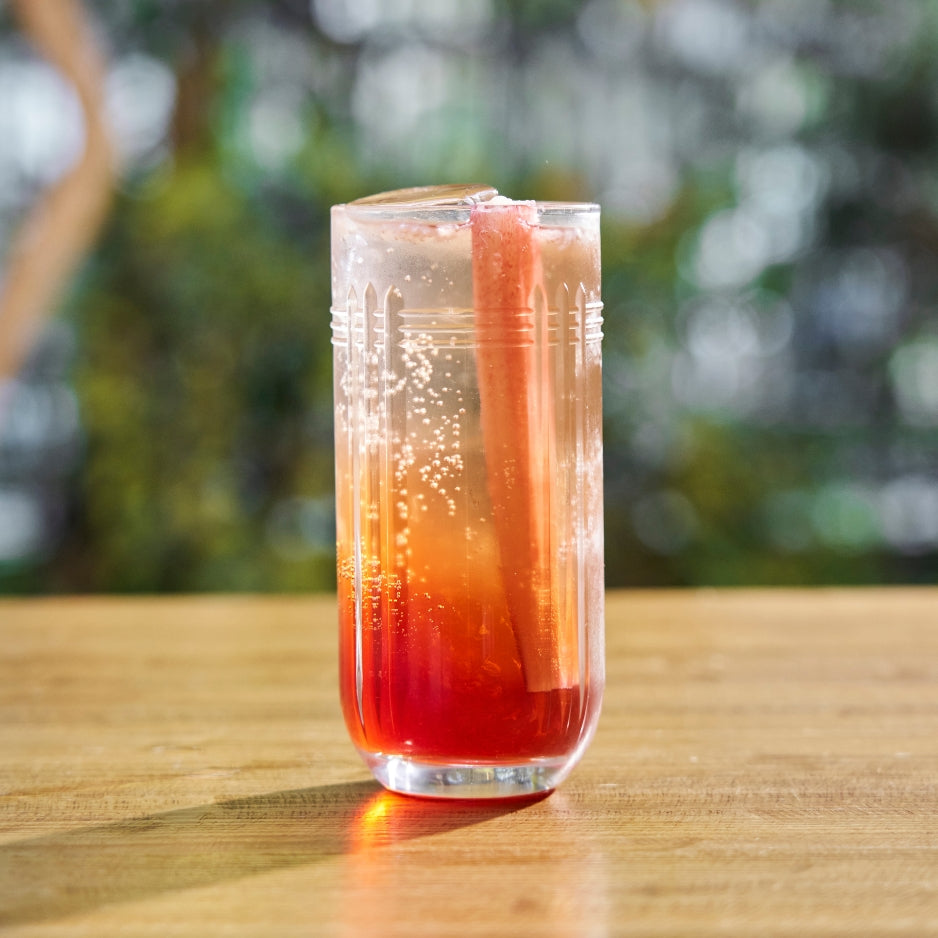 Erdbeere & Palo Santo Mocktail